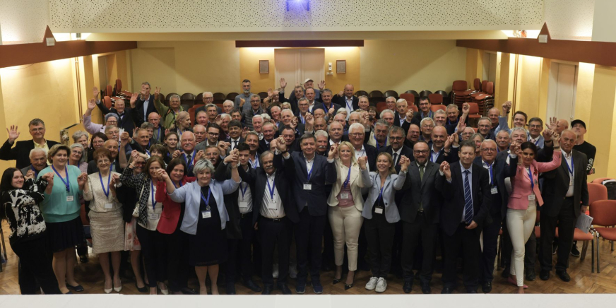 Stranka generacij je rojena